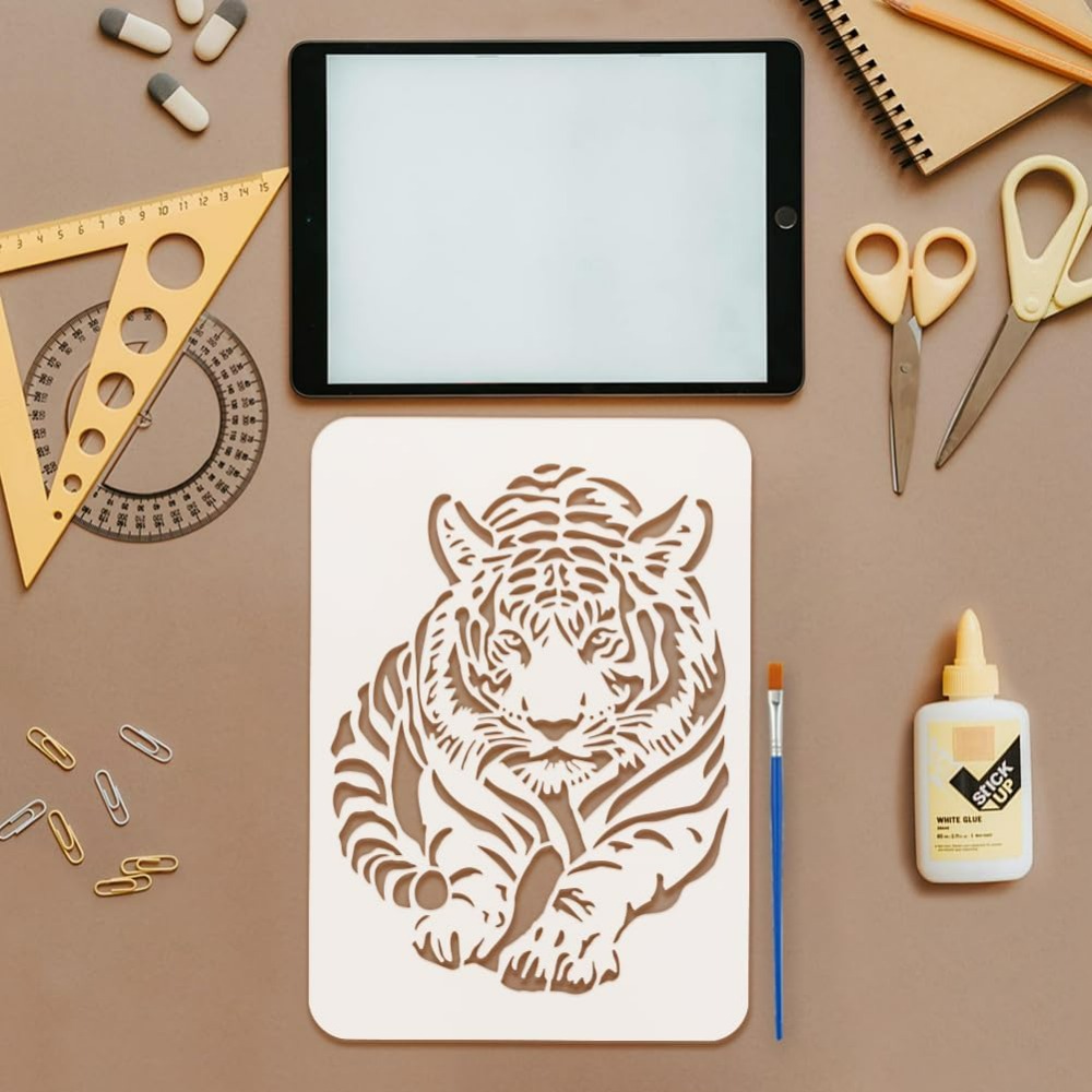 Pochoir de tigre avec pinceau, - Photography Techniques avis et prix