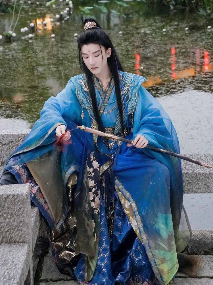 Hanfu chinois de luxe pour hom - Photography Of A Man avis et prix